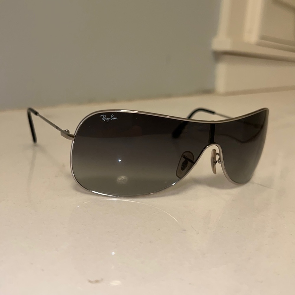 Ray-Ban Sunglasses